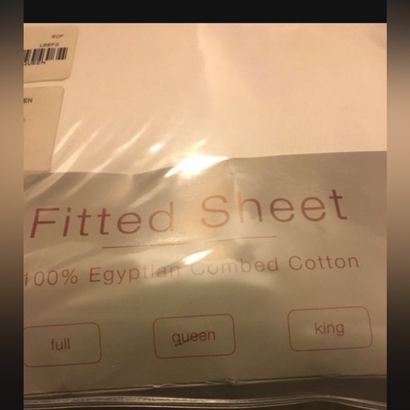 Signoria Di Firenze Italy- Fitted sheet- Queen- new with Tag - Picture 3 of 5